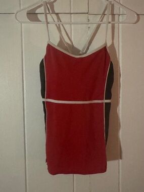 Vintage Nike Black/Red/Cream Athletic Top 90s